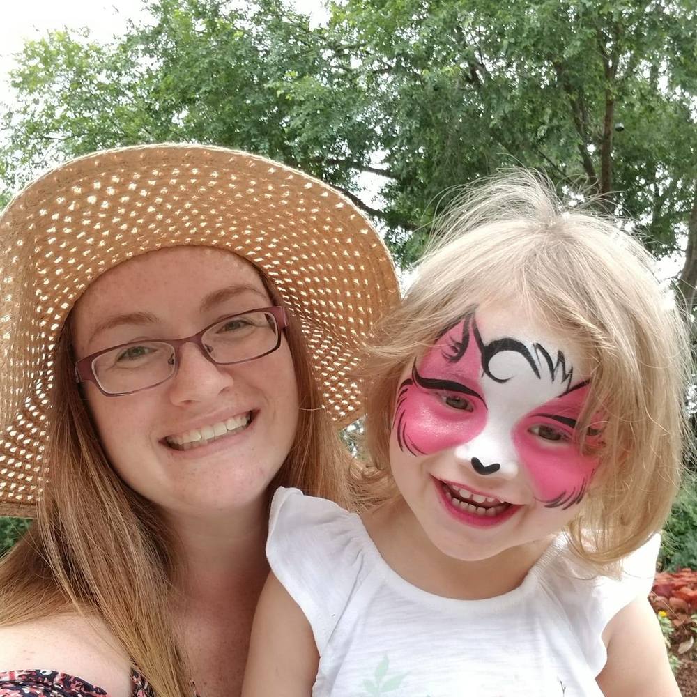 Meet your Posher, Leahblair